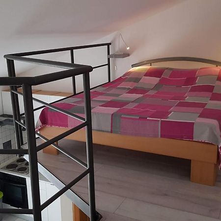 Sia House Lägenhet Pula Exteriör bild