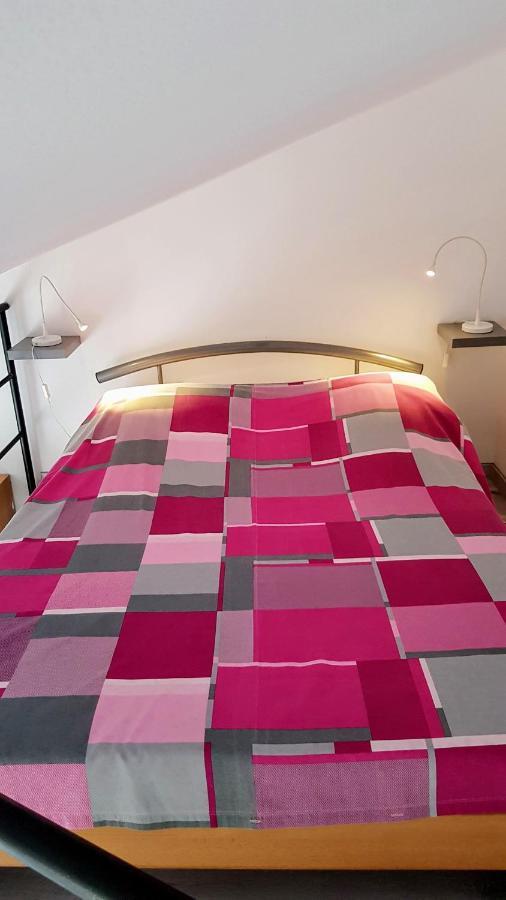 Sia House Lägenhet Pula Exteriör bild